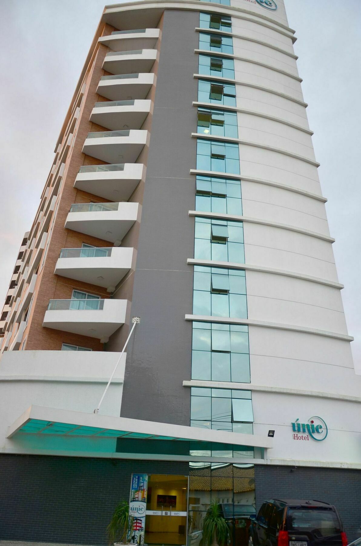 Unico Apart Hotel Feira de Santana Exterior photo